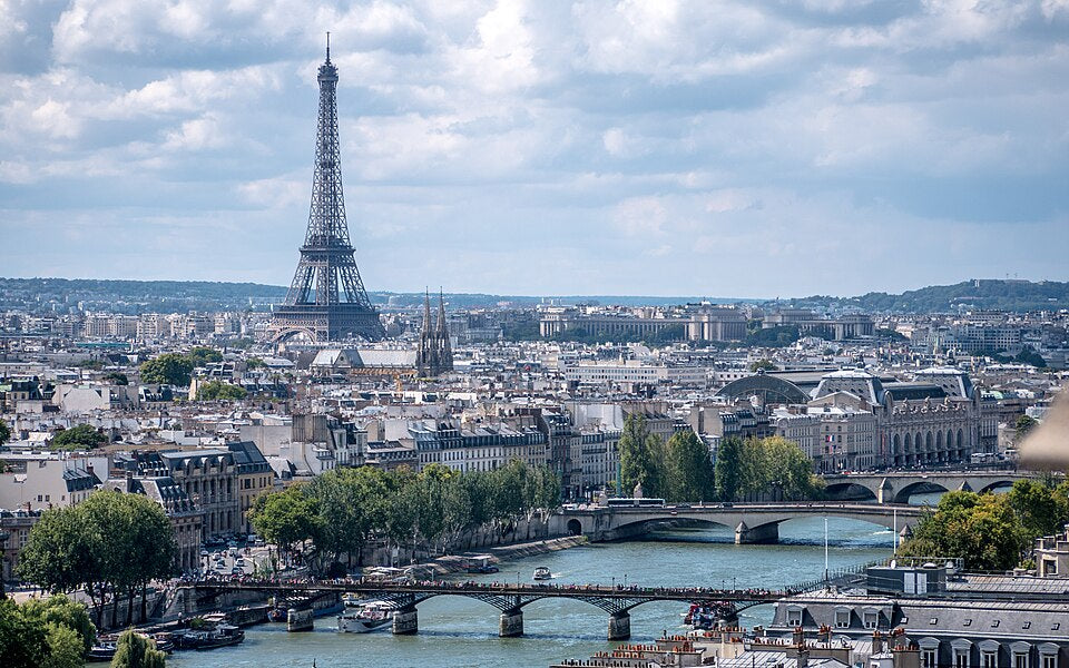 Rentrée 2026 : 8 villes françaises à offrir en t-shirt I love