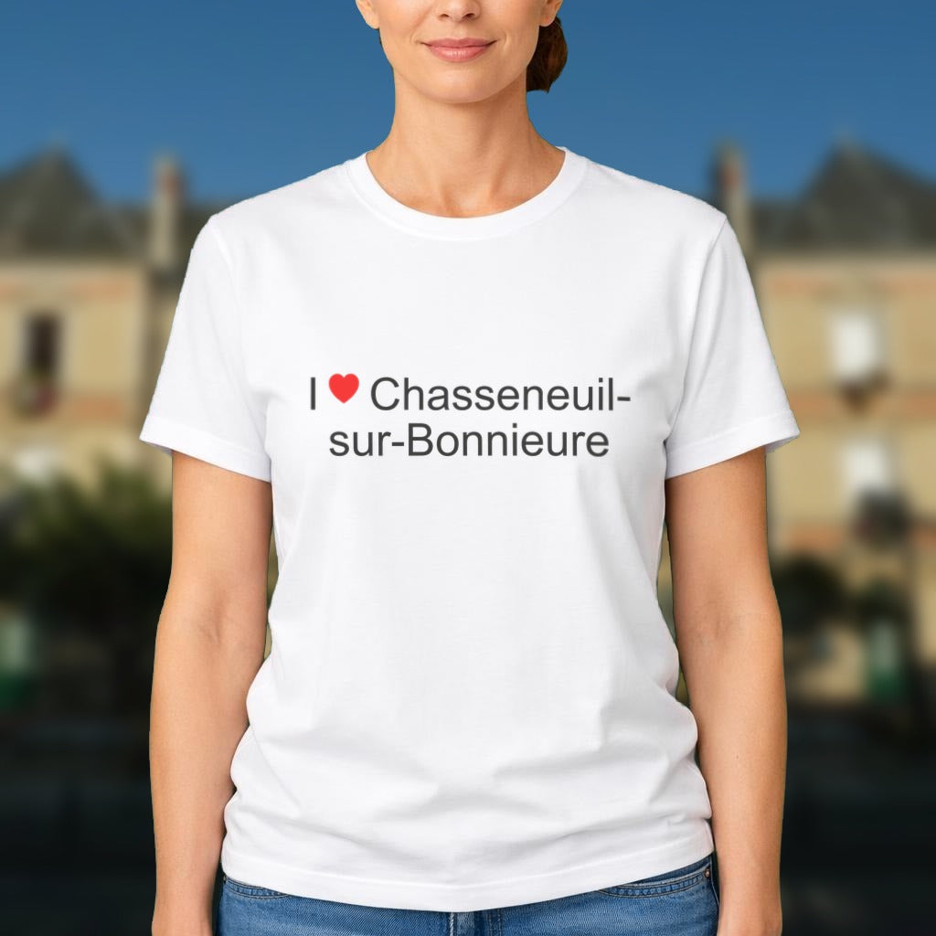 T-shirt I love Chasseneuil-sur-Bonnieure porté