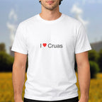 T-shirt I love Cruas porté