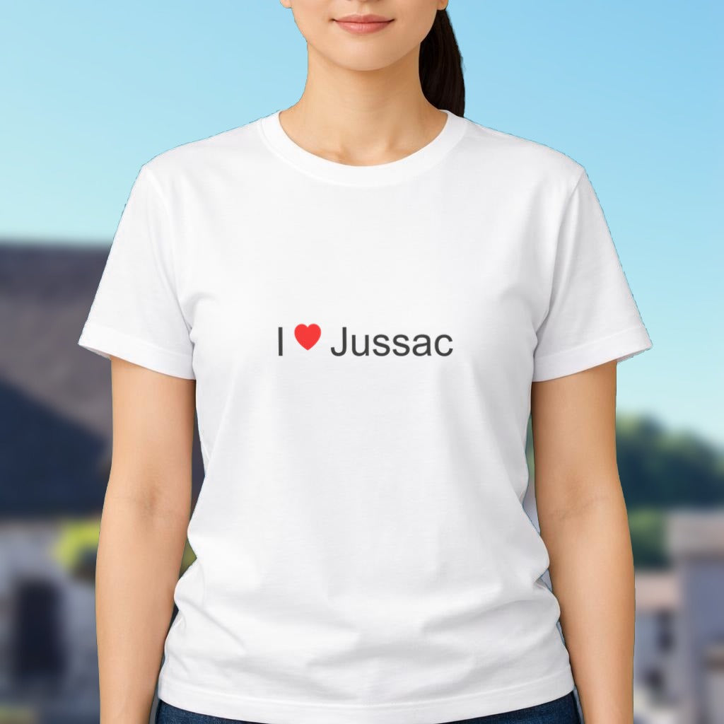 T-shirt I love Jussac porté