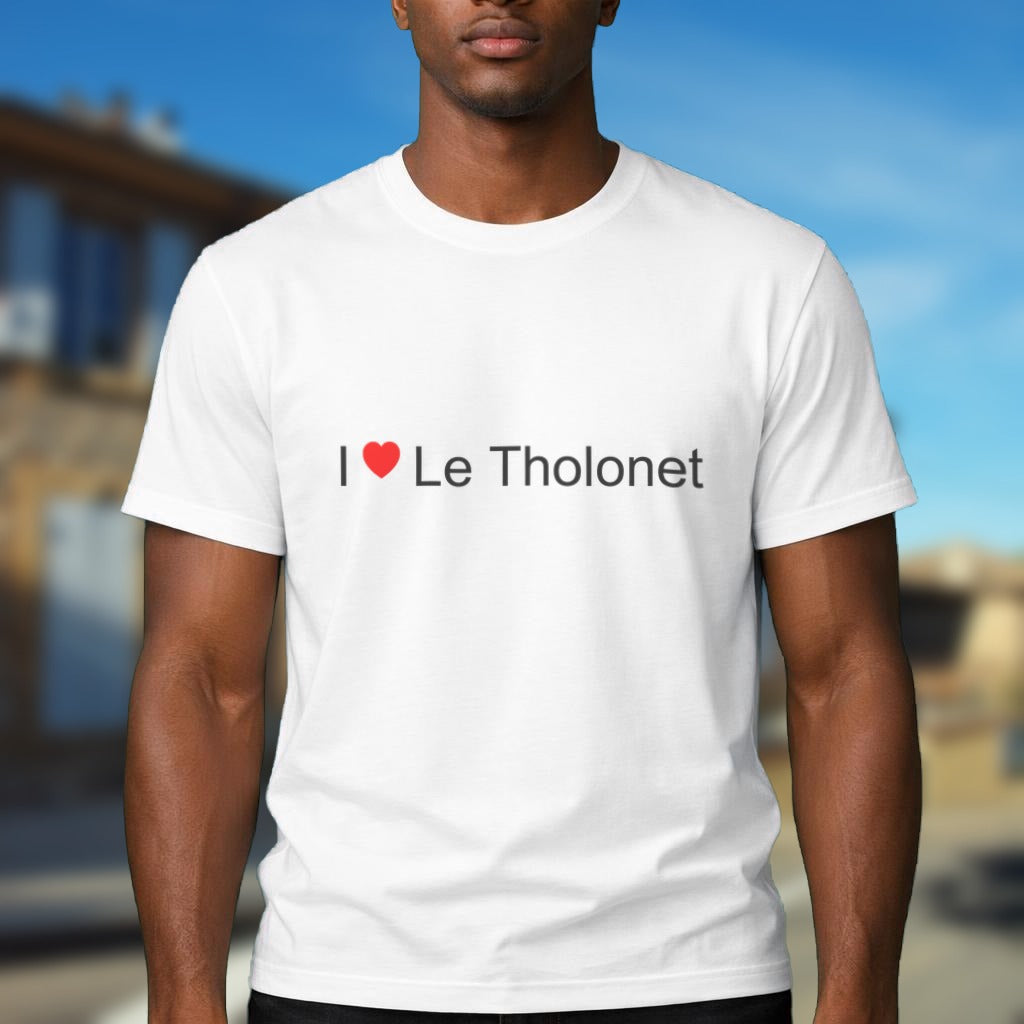 T-shirt I love Le Tholonet porté