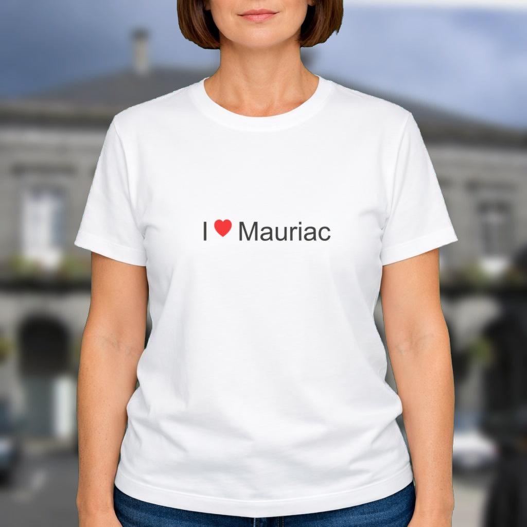 T-shirt I love Mauriac (15) porté