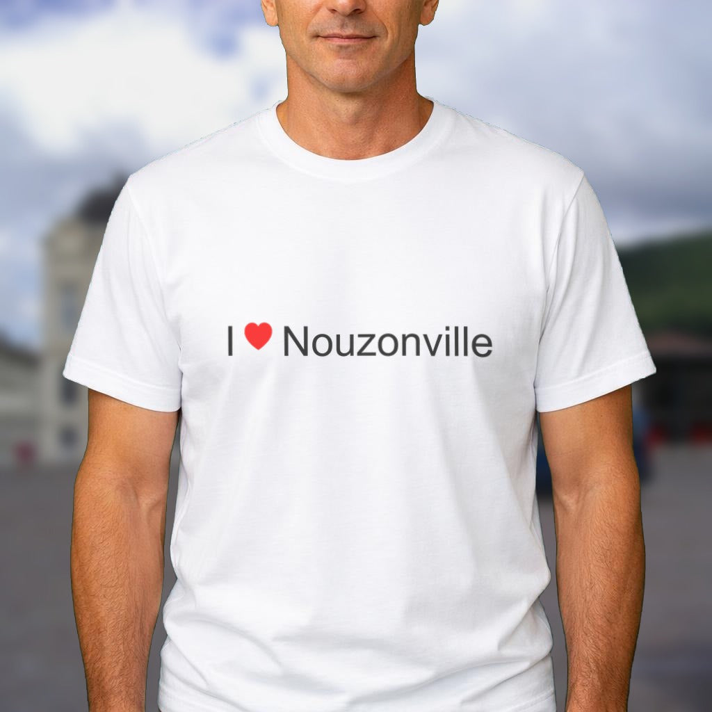 T-shirt I love Nouzonville porté