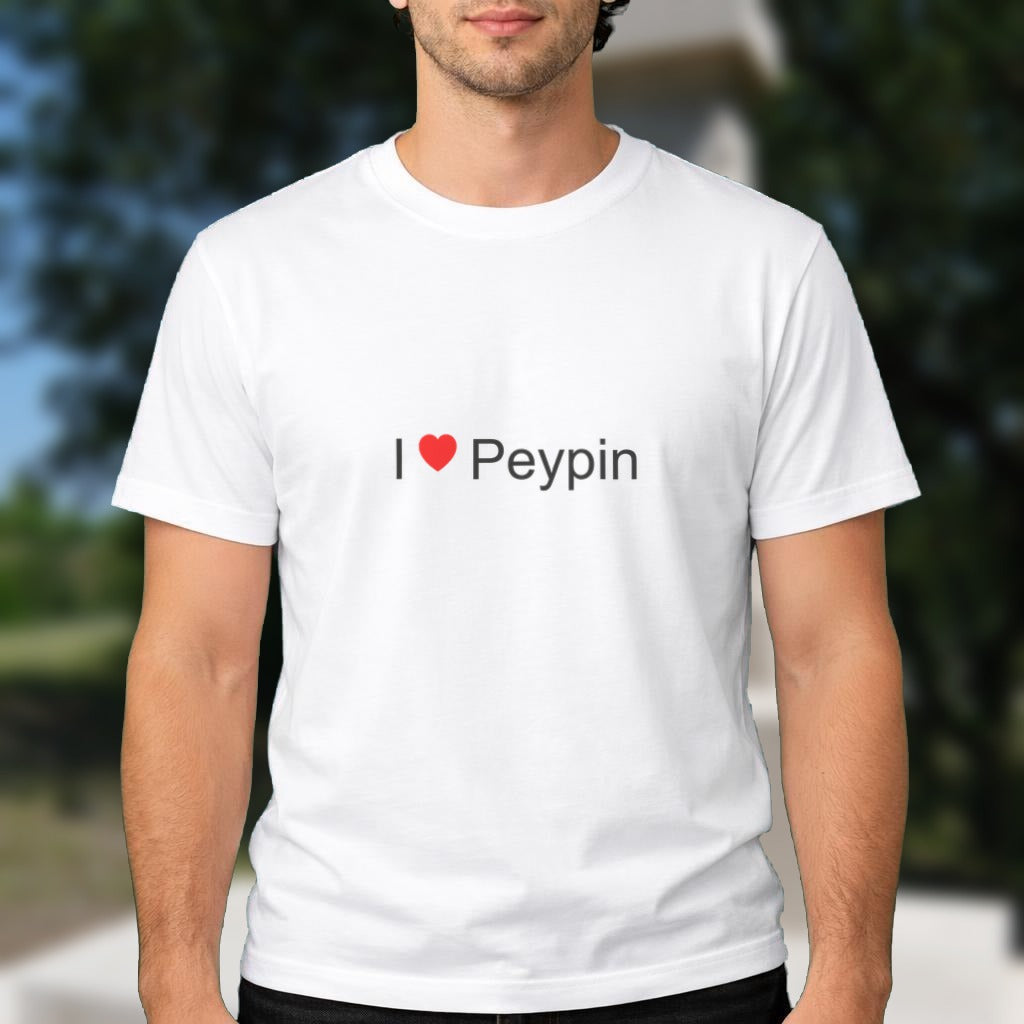 T-shirt I love Peypin porté
