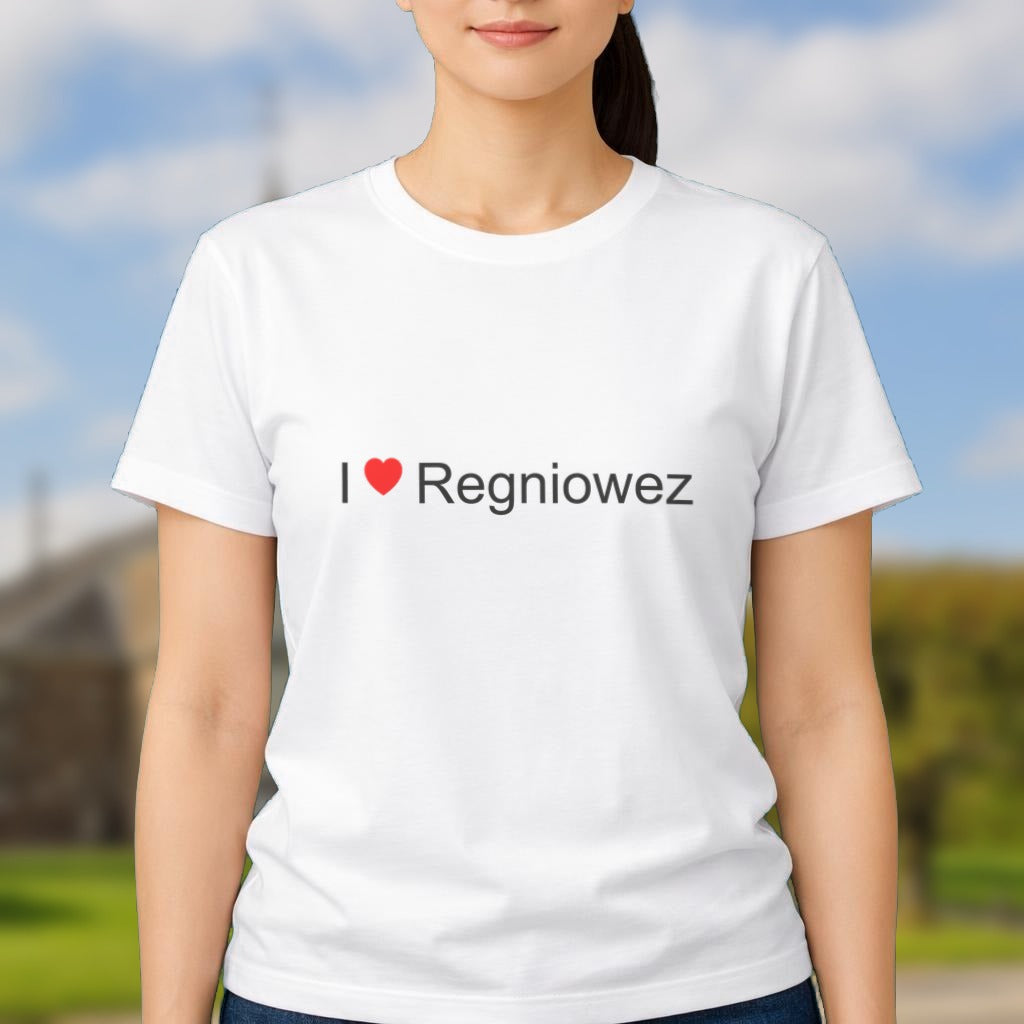 T-shirt I love Regniowez porté