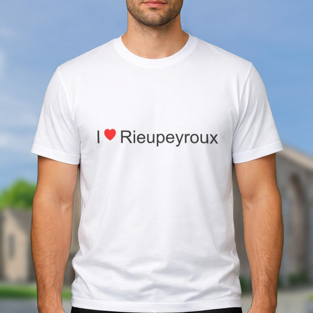 T-shirt I love Rieupeyroux porté