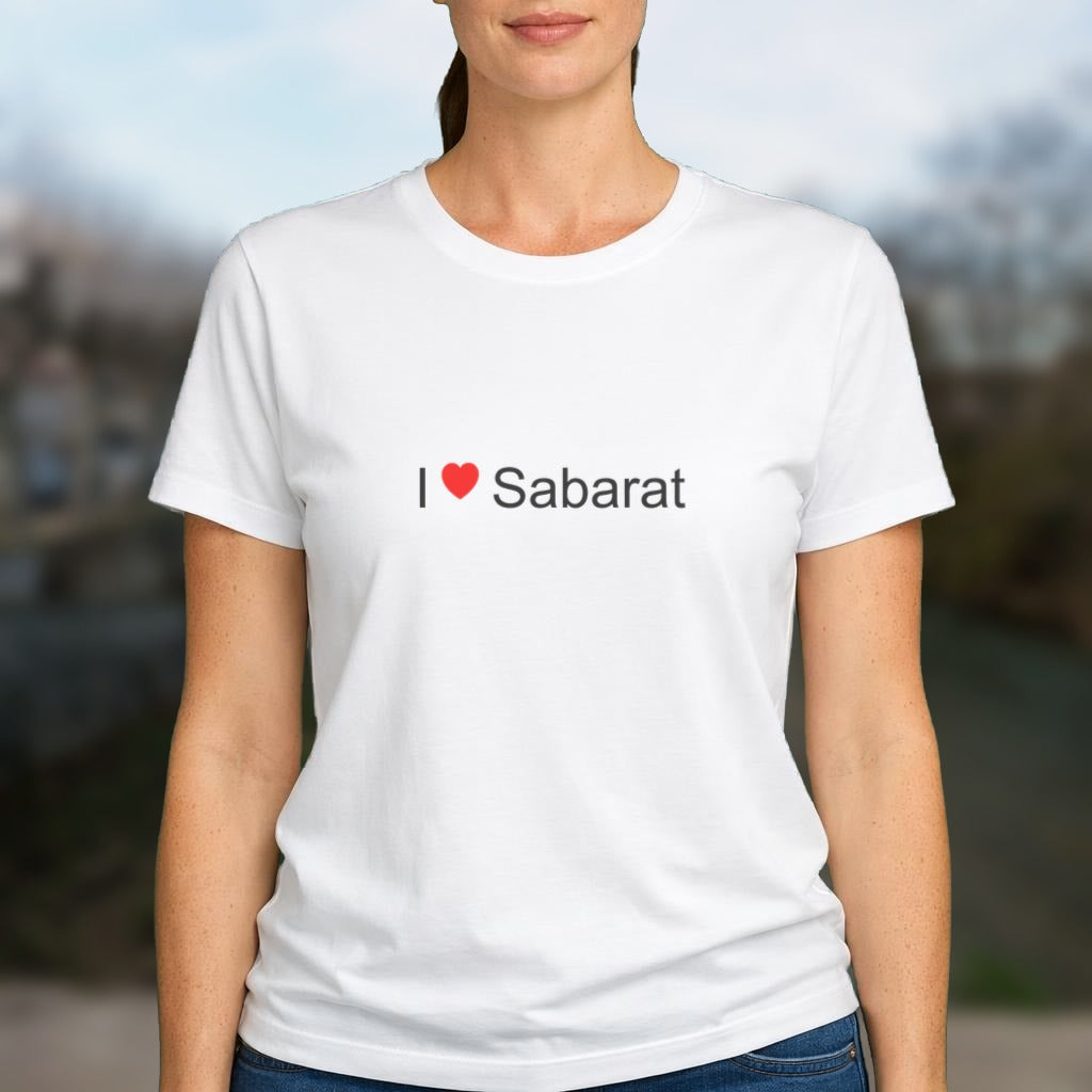 T-shirt I love Sabarat porté