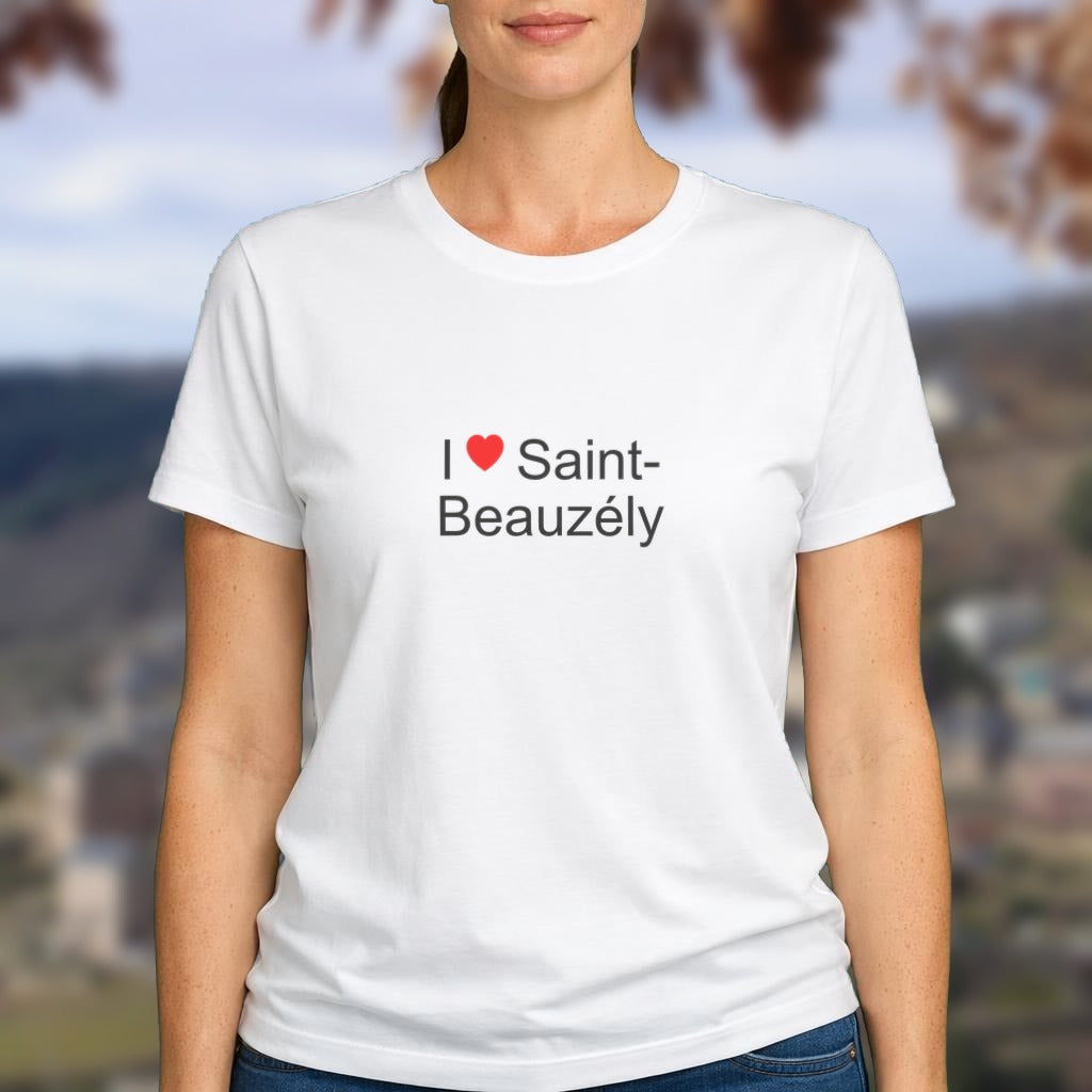 T-shirt I love Saint-Beauzély porté