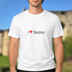 T-shirt I love Sedan porté