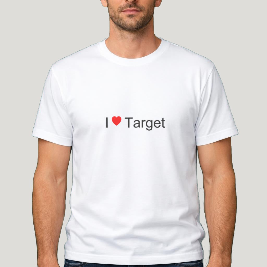 T-shirt I love Target porté