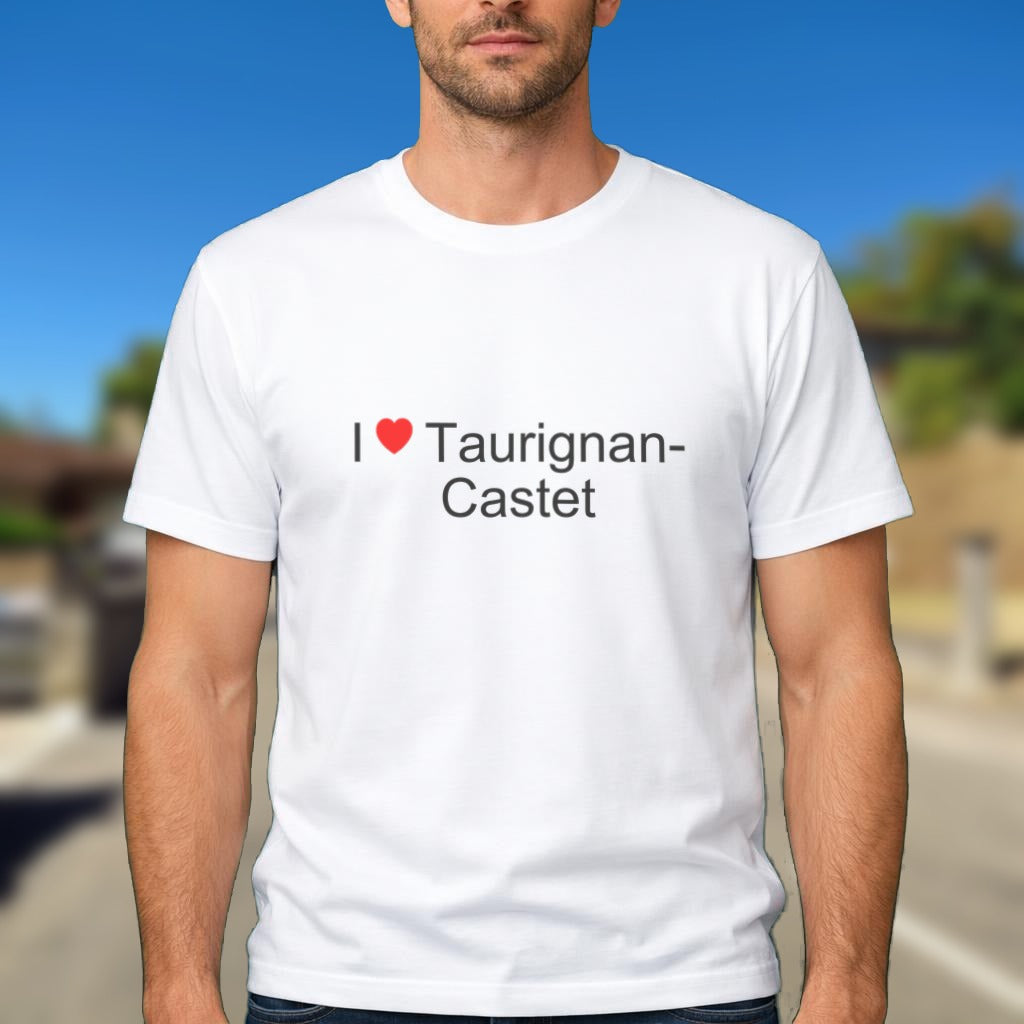 T-shirt I love Taurignan-Castet porté