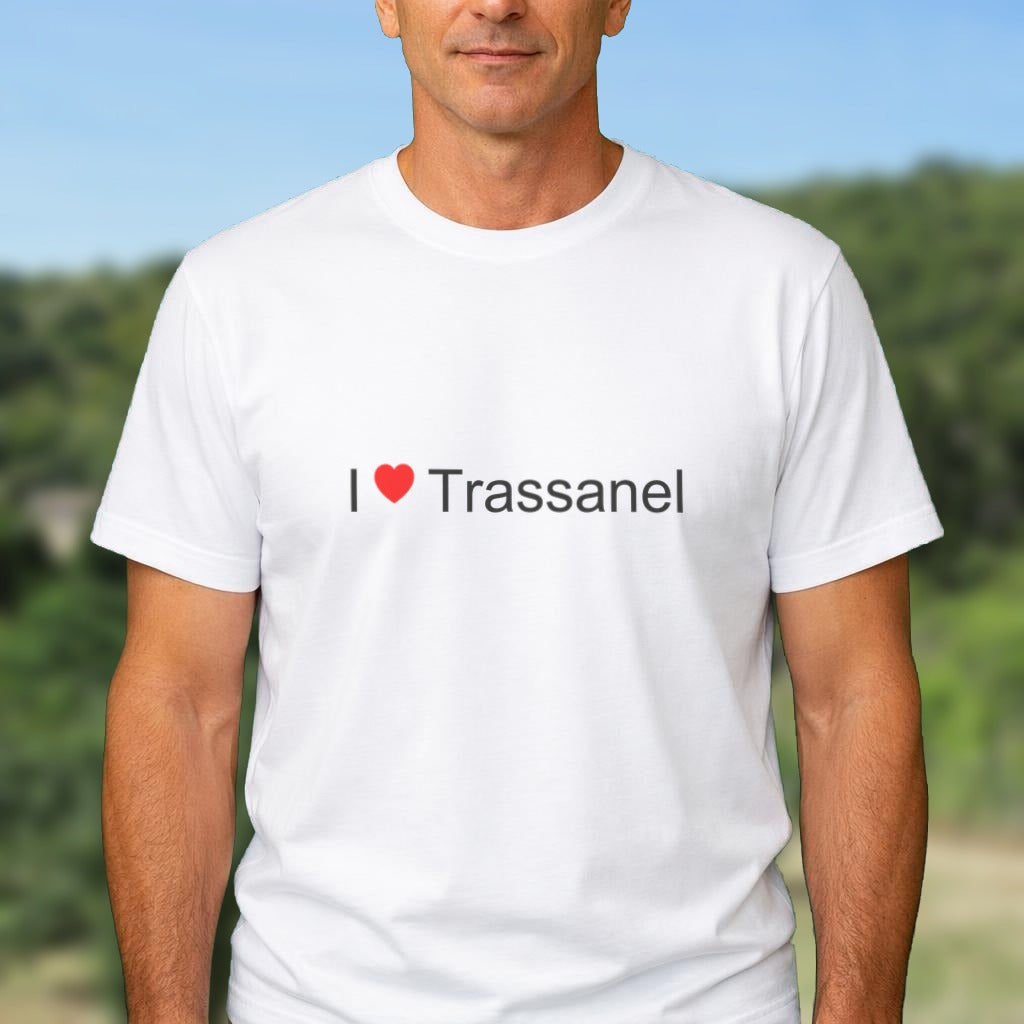 T-shirt I love Trassanel porté