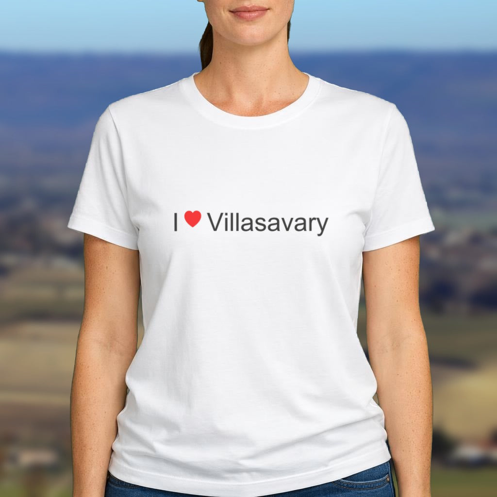 T-shirt I love Villasavary porté