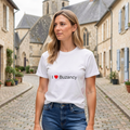 Photo portée du T-shirt I love buzancy en décor Buzancy